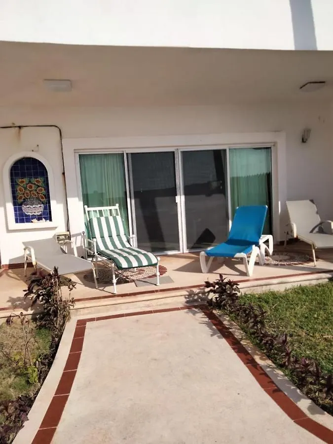 Casa Niwinski Puerto Morelos Βίλα
